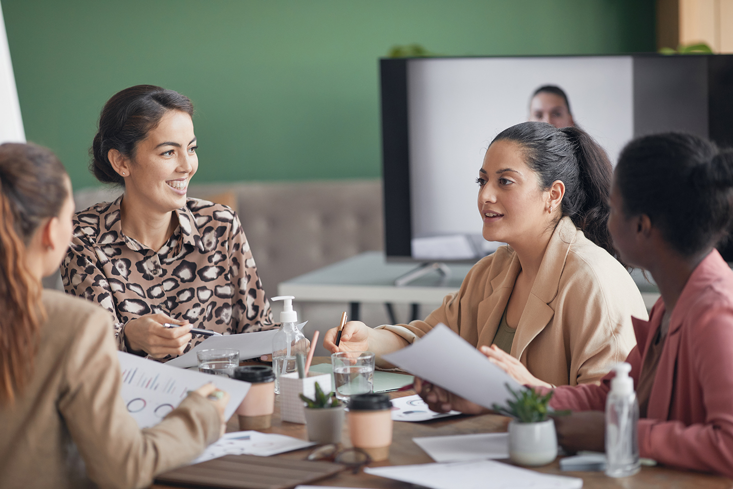 4 Ways Women Can Propel Their Leadership Journey